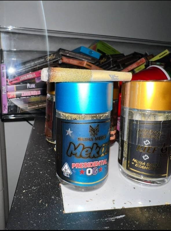 store_01JCBBZHTJW304D5JZ8Y01YCB7_assets_1734961725773-WhatsAppImage2024-12-23at05.07.17_3083e987 CBD Joint kaufen